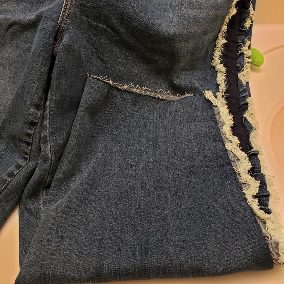 Lane Bryant Crop Pants - Picture 4 of 7